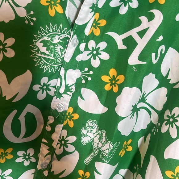 Oakland Athletics A’s Hawaiian Shirt Aloha Stadium Giveaway XL - Picture 3 of 4